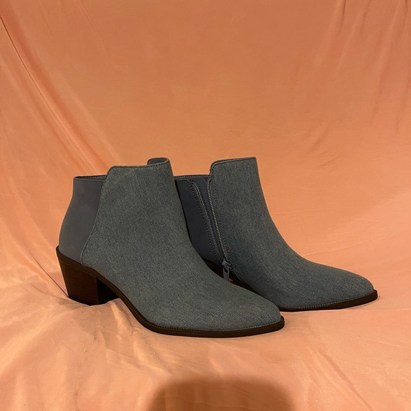 American Eagle Booties - Picture 5 of 5